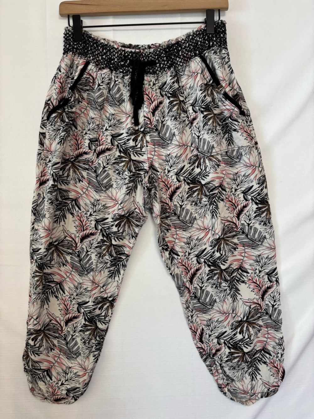 BEAU/DAWSON Tropical Print Capri Pants Size Large